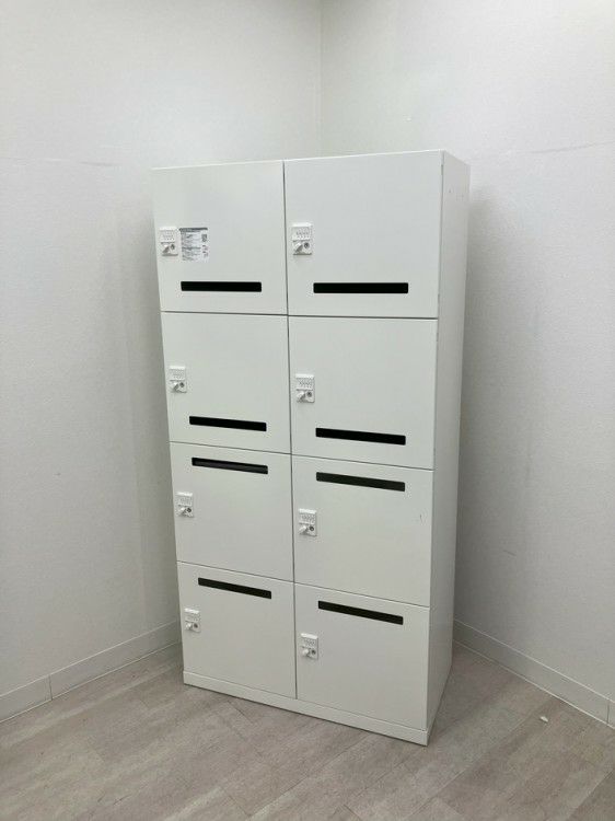 オカムラレクトラインシリーズ 8人用パーソナルロッカー 商品画像1