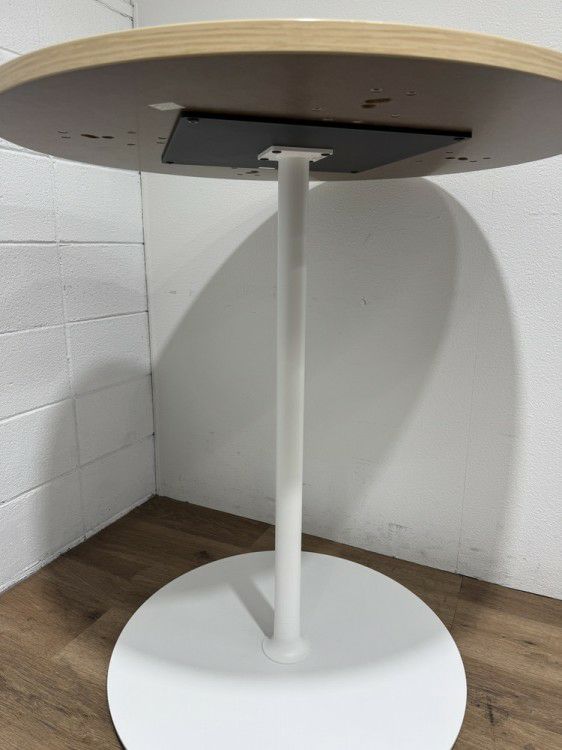 コクヨフランカシリーズ 丸テーブル 商品画像4