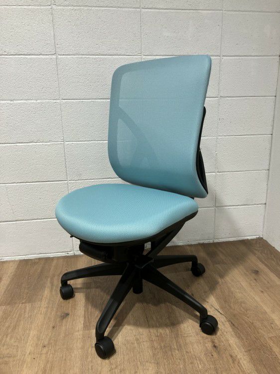 INABA/イナバyera(イエラ)チェア イエラチェア 商品画像1