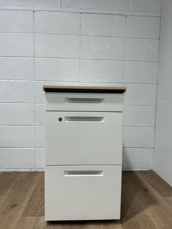 コクヨisシリーズ 脇机 商品画像2