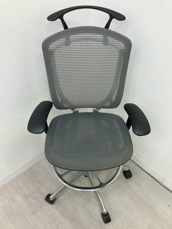 オカムラContessa seconda(コンテッサセコンダ)シリーズ 可動肘付ハイチェア 商品画像6