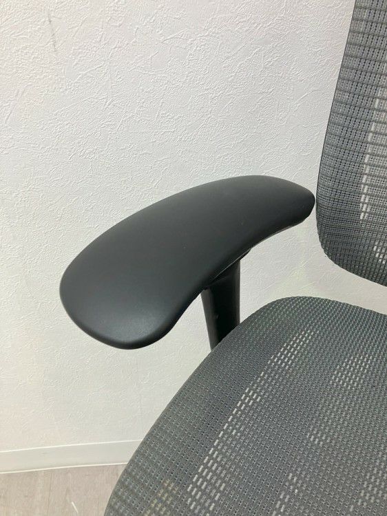 オカムラContessa seconda(コンテッサセコンダ)シリーズ 可動肘付ハイチェア 商品画像15