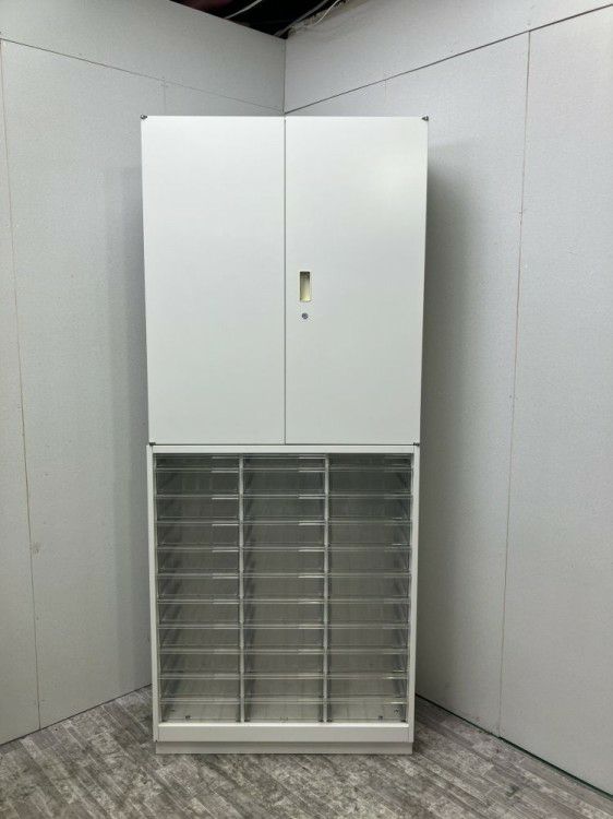 イトーキシンラインシリーズ A4クリアケース・両開き上下書庫 商品画像1