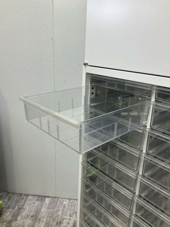 イトーキシンラインシリーズ A4クリアケース・両開き上下書庫 商品画像7