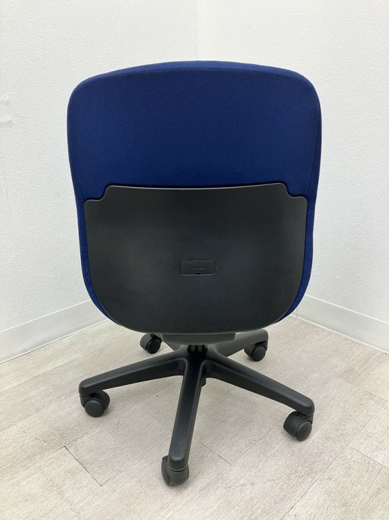 ウチダ（内田洋行）エニーザ（Anyza）チェア エニーザチェア 商品画像4