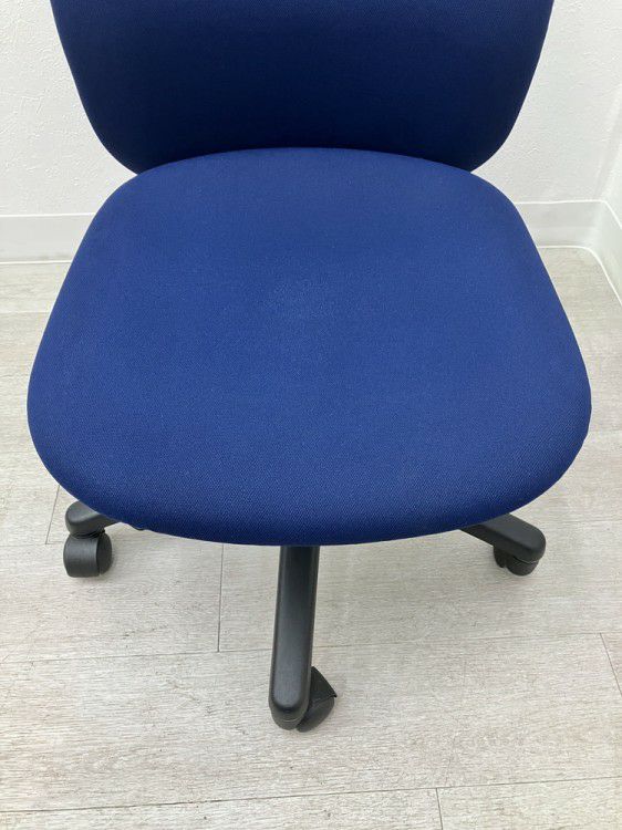 ウチダ（内田洋行）エニーザ（Anyza）チェア エニーザチェア 商品画像6