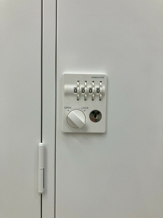 コクヨLKシリーズ　（コクヨ） 4人用ロッカー 商品画像12