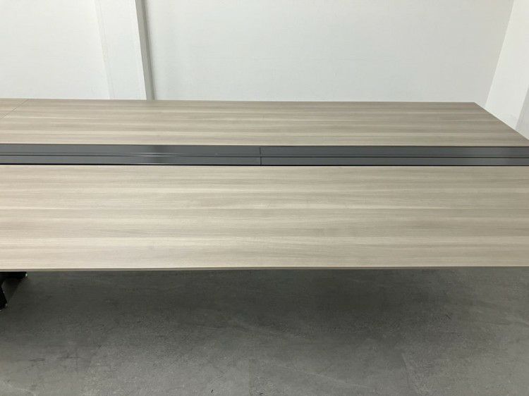 オカムラプリシード（PRESEDE）シリーズ 4800フリーアドレスデスク 商品画像2