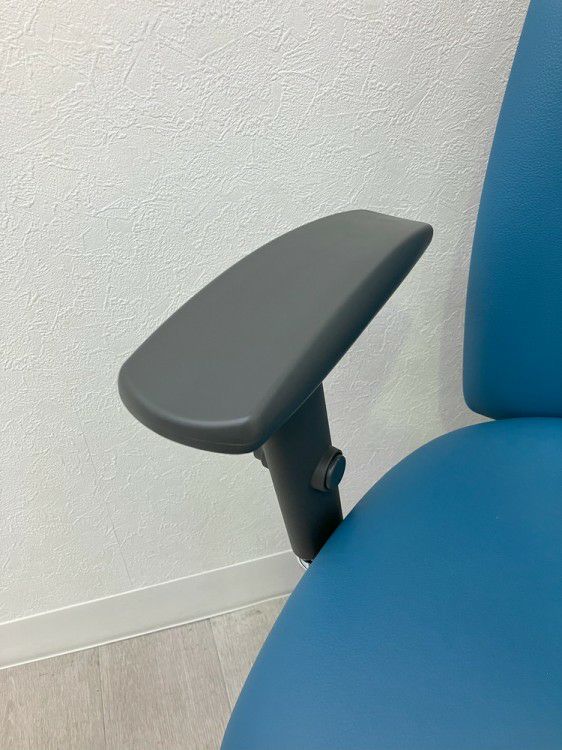 アイコOA-2100シリーズ 可動肘付OAチェア 商品画像13