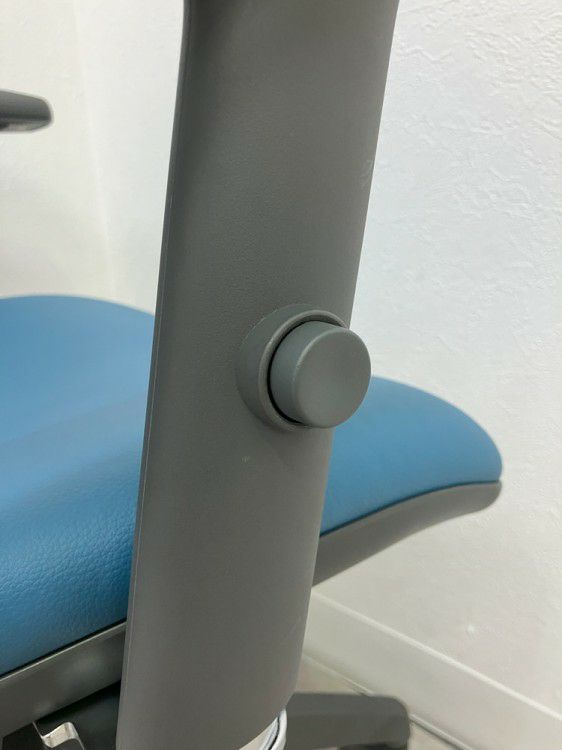 アイコOA-2100シリーズ 可動肘付OAチェア 商品画像17