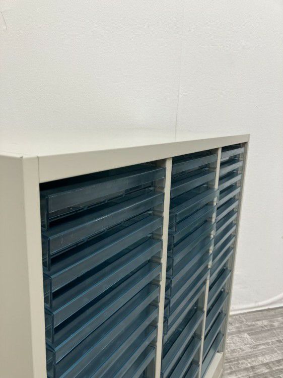 天板付A4クリアケース書庫 商品画像4