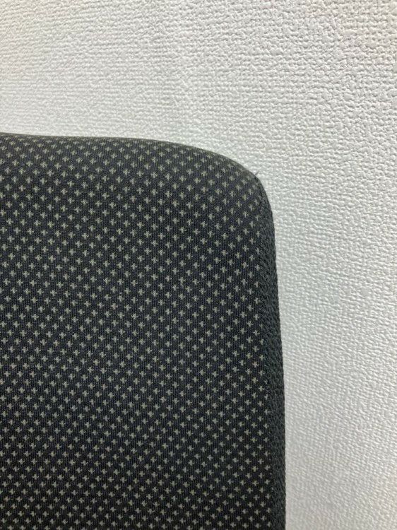 コクヨ可動肘付ラルゴチェア 商品画像7