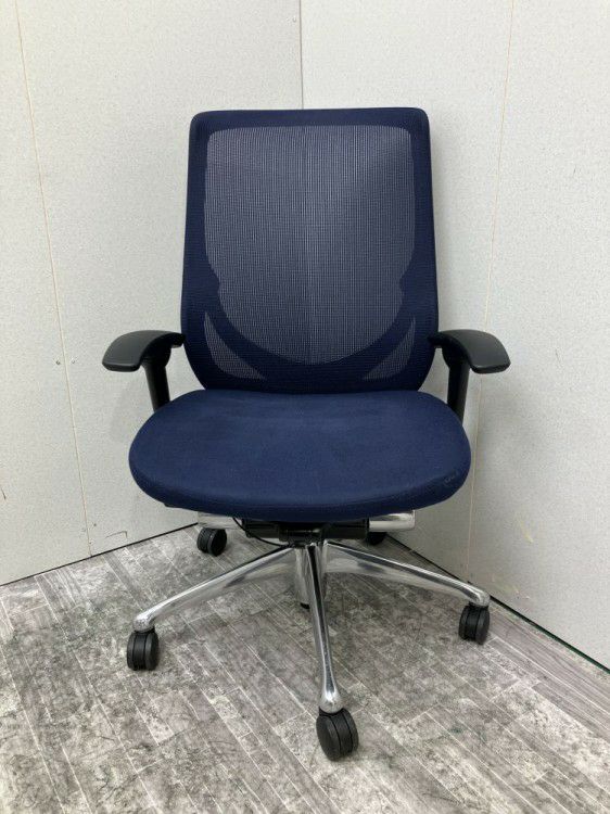 オカムラZephyr(ゼファー)シリーズ 可動肘付ゼファーチェア 商品画像2