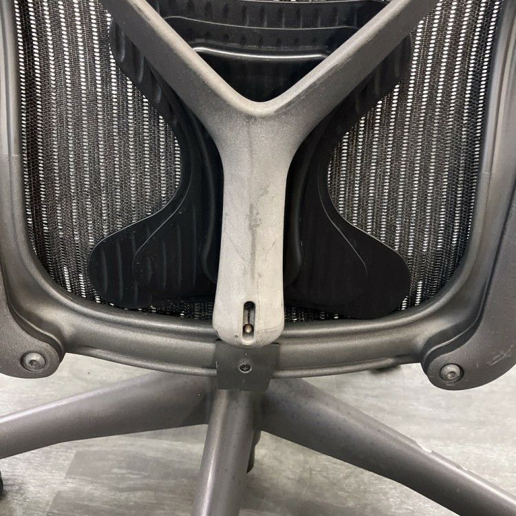 HermanMiller（ハーマンミラー）アーロンチェア 可動肘付アーロンチェア 商品画像22