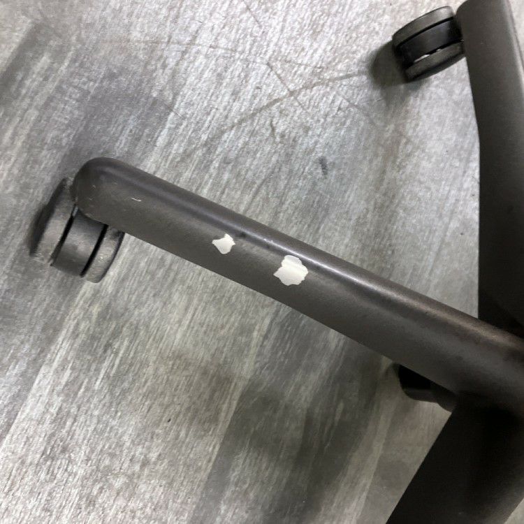 HermanMiller（ハーマンミラー）アーロンチェア 可動肘付アーロンチェア 商品画像26