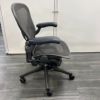 HermanMiller（ハーマンミラー）アーロンチェア 可動肘付アーロンチェア 商品画像5