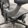 HermanMiller（ハーマンミラー）アーロンチェア 可動肘付アーロンチェア 商品画像10