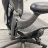 HermanMiller（ハーマンミラー）アーロンチェア 可動肘付アーロンチェア 商品画像16