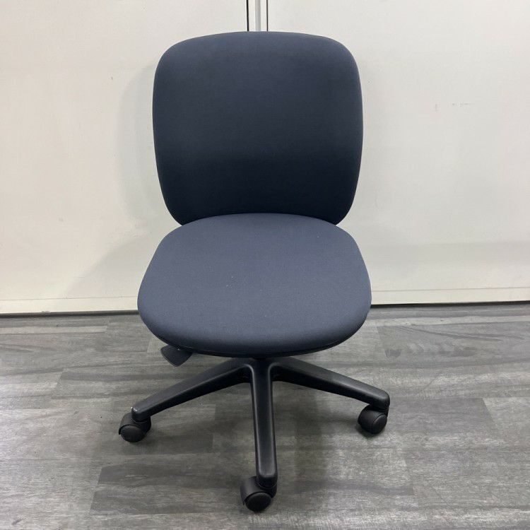 ウチダ（内田洋行）エニーザ（Anyza）チェア エニーザチェア 商品画像2