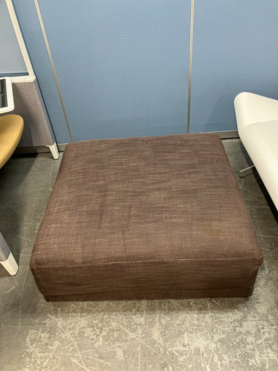 B&B ITALIALUIS(ルイス)シリーズ スツール　 商品画像2