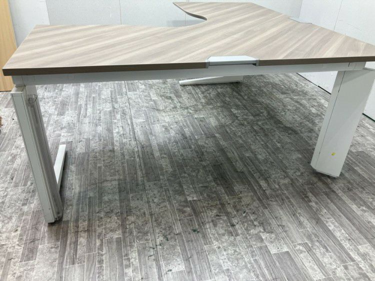 オカムラPro Unit(プロユニット)シリーズ 1600L型デスク 商品画像4