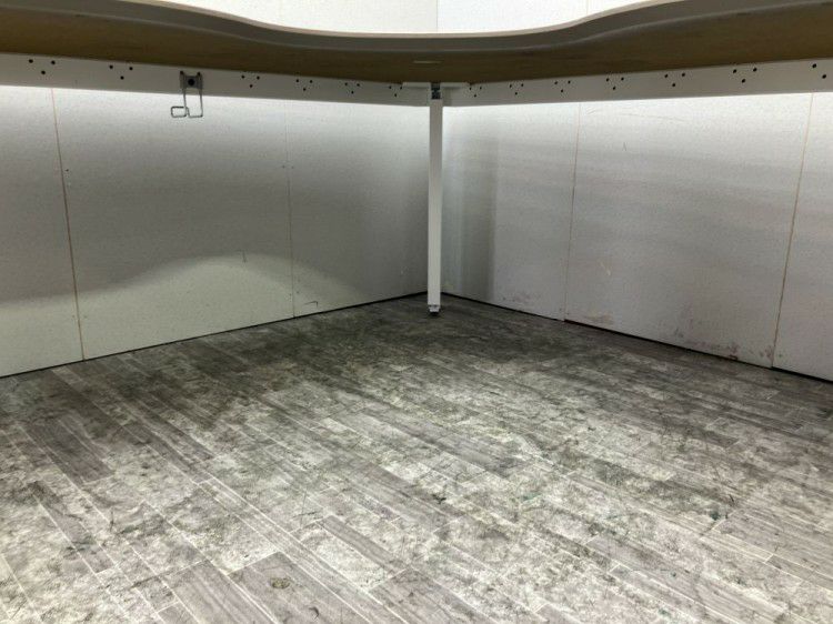 オカムラPro Unit(プロユニット)シリーズ 1600L型デスク 商品画像7