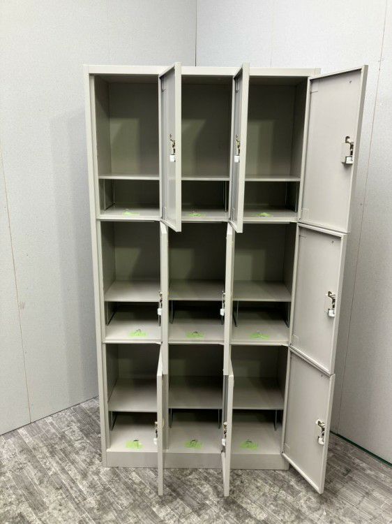 オカムラFZタイプシリーズ 9人用ロッカー 商品画像3