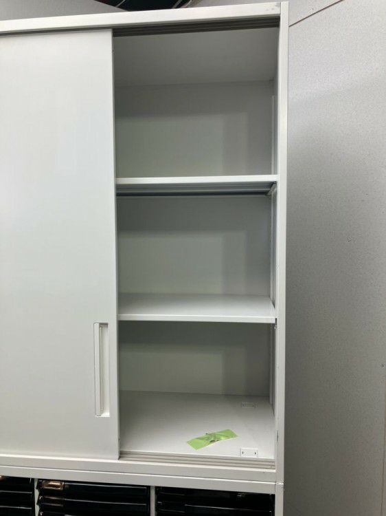 ウチダ（内田洋行）HS(ハイパーストレージ)シリーズ クリアケース・引違い上下書庫 商品画像6