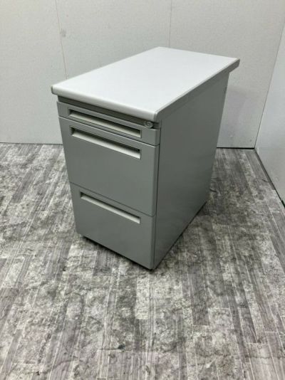 ウチダ（内田洋行）フィードシリーズ 3段脇机 商品画像1