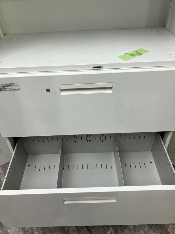 ウチダ（内田洋行）HS(ハイパーストレージ)シリーズ 3段ラテラル・両開き上下書庫 商品画像6