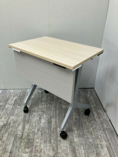 ウチダ（内田洋行）パラグラフ（Paragraph）シリーズ 650サイドスタックテーブル 商品画像1