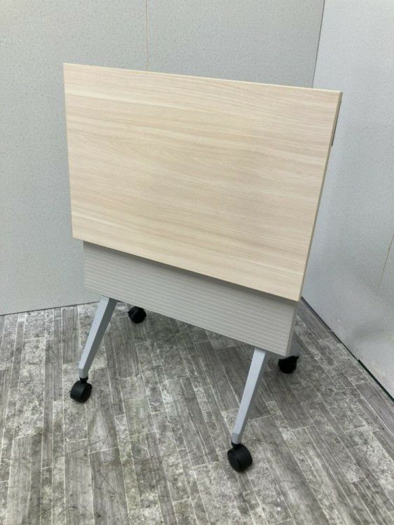 ウチダ（内田洋行）パラグラフ（Paragraph）シリーズ 650サイドスタックテーブル 商品画像10