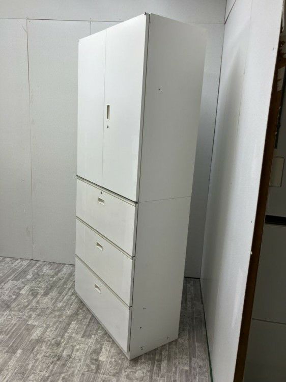 イトーキシンラインシリーズ 3段ラテラル・両開き上下書庫 商品画像3