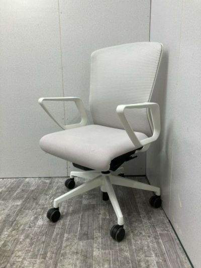 ウチダ（内田洋行）エルフィ（Elfie）チェア 固定肘付エルフィチェア 商品画像1