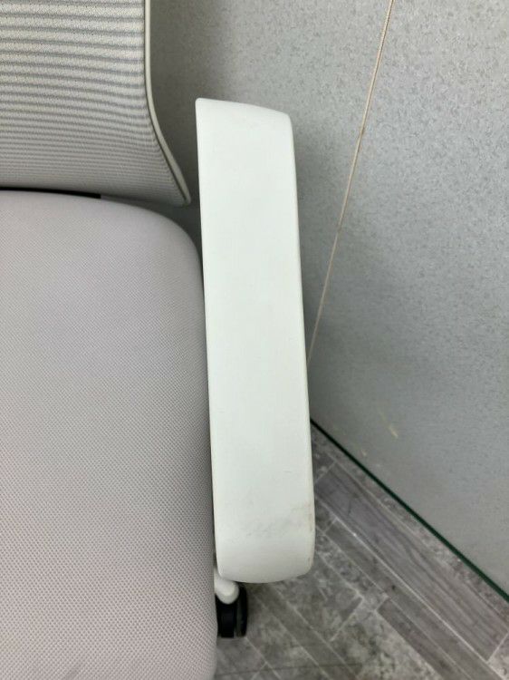 ウチダ（内田洋行）エルフィ（Elfie）チェア 固定肘付エルフィチェア 商品画像4