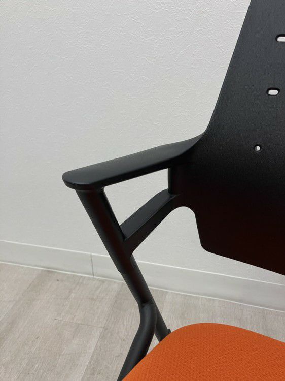 コクヨピエガチェア ネスティングチェア3脚セット 商品画像10