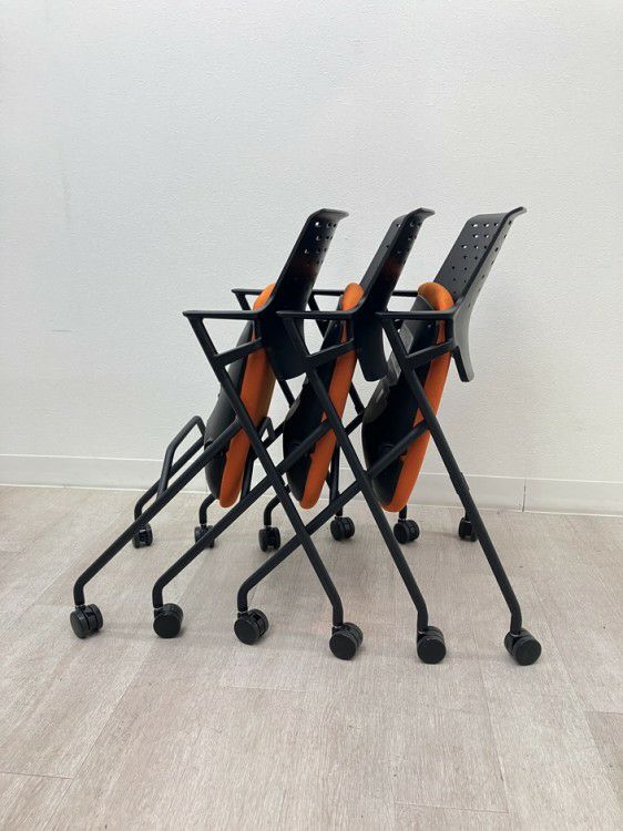 コクヨピエガチェア ネスティングチェア3脚セット 商品画像14