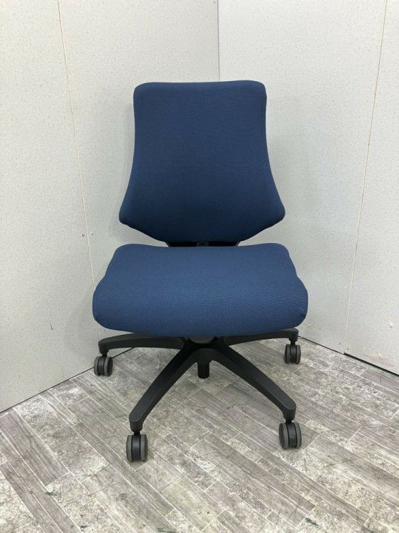 イトーキf(エフチェア)シリーズ エフチェア 商品画像2