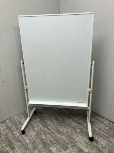 LB(エルビー)シリーズ 縦型脚付ホワイトボード 商品画像1