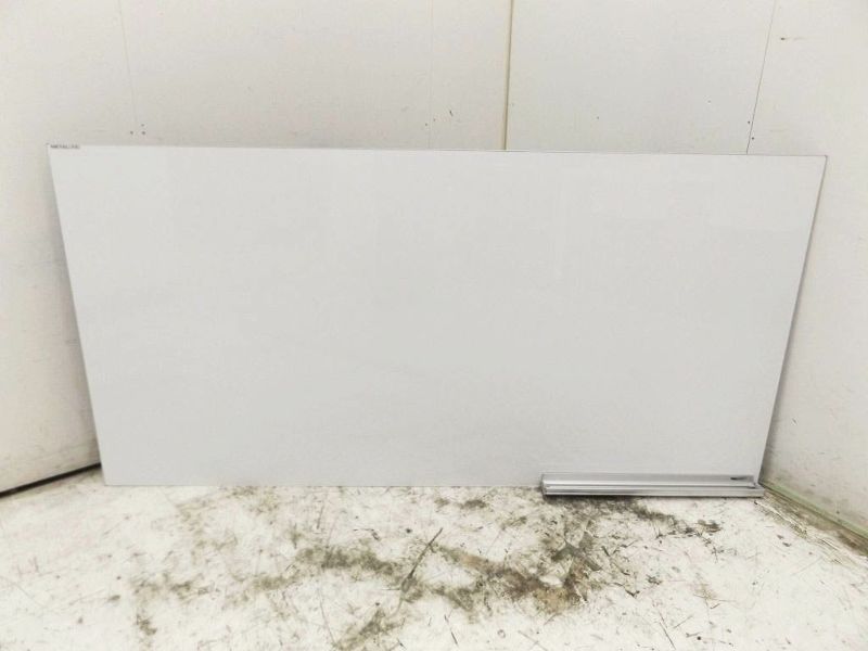 ニチガク メタルラインシリーズ 1800壁掛けホワイトボード1