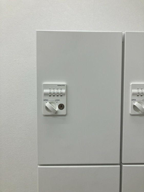 コクヨEDIA(エディア)シリーズ 16人用ロッカー+下段ラテラル書庫 商品画像5