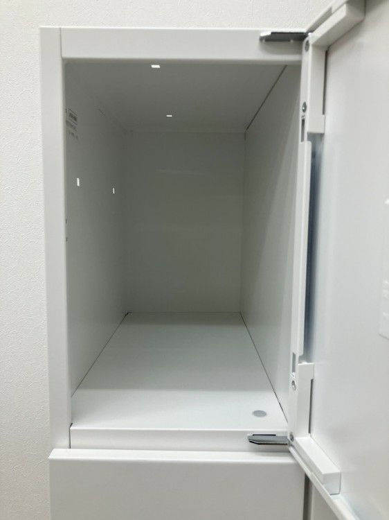 コクヨEDIA(エディア)シリーズ 16人用ロッカー+下段ラテラル書庫 商品画像7