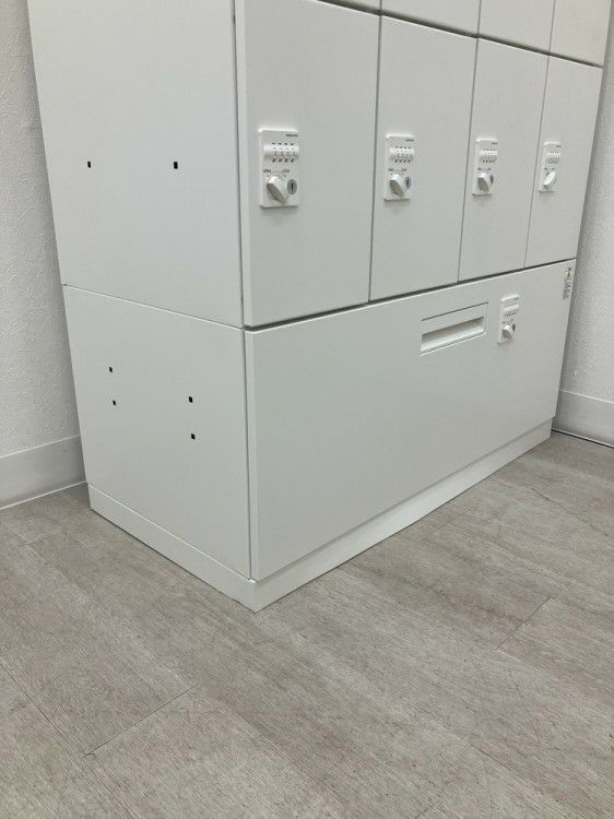 コクヨEDIA(エディア)シリーズ 16人用ロッカー+下段ラテラル書庫 商品画像12