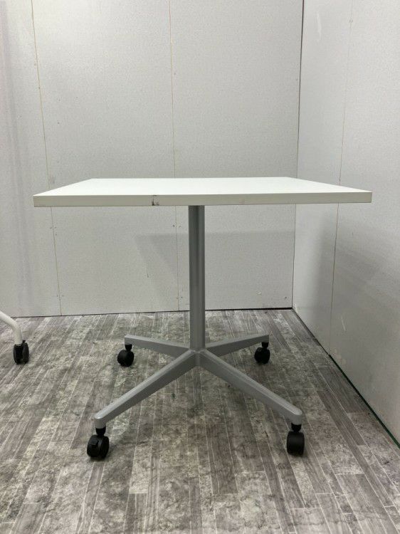 コクヨJUTO（ジュート）シリーズ 750角テーブル 商品画像2