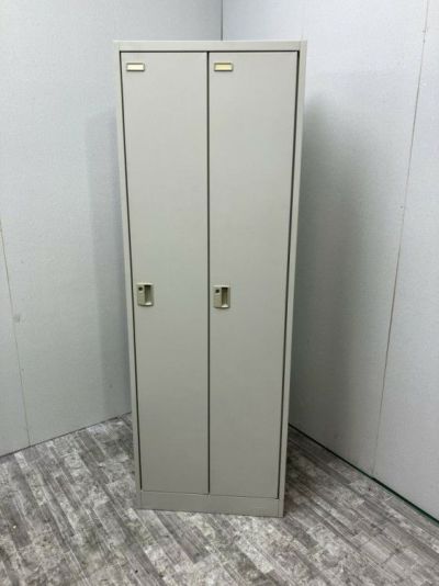 オカムラFZタイプシリーズ 2人用ロッカー 商品画像1