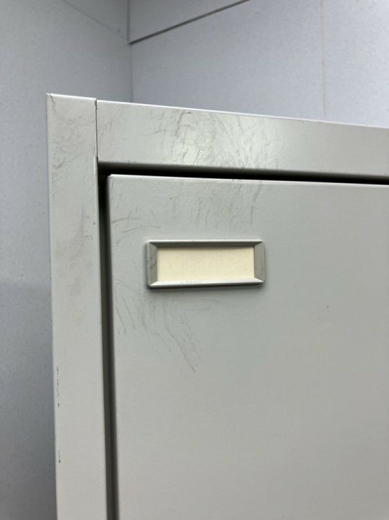 オカムラFZタイプシリーズ 2人用ロッカー 商品画像8