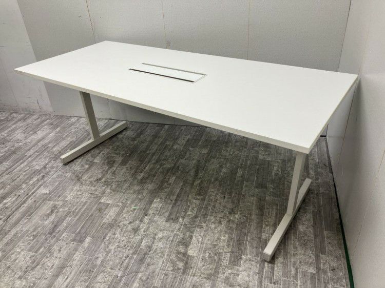 ウチダ（内田洋行）1800ミーティングテーブル 商品画像1