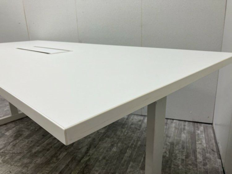 ウチダ（内田洋行）1800ミーティングテーブル 商品画像3