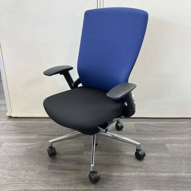 ウチダ（内田洋行）パルス（PULSE）チェア 可動肘付パルスチェア 商品画像1