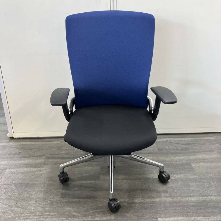 ウチダ（内田洋行）パルス（PULSE）チェア 可動肘付パルスチェア 商品画像2